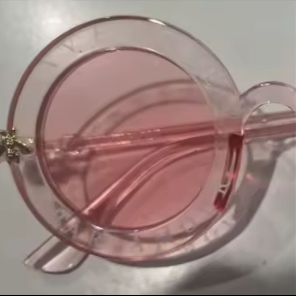 Retro Bold Pink Round Sunglasses - Picture 5 of 7